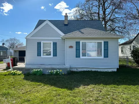 27845 Floral, Roseville, MI 48066