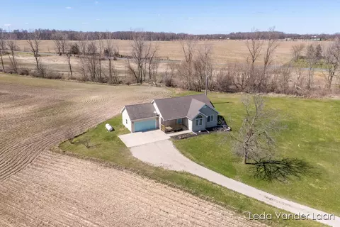 8106 Bliss, Lake Odessa, MI 48849