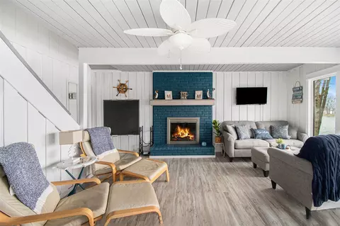 Living - 11848 Bradley, Jerome, MI 49249 photo 1 of 3