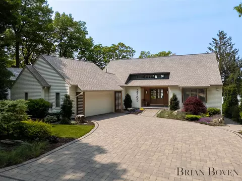 2765 Elmwood, Pierson, MI 49339