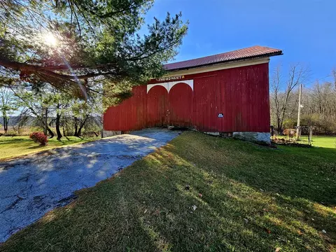 Exterior - 4175 Springport, Jackson, MI 49201 photo 2 of 4