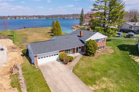 1333 Panama, Portage, MI 49002