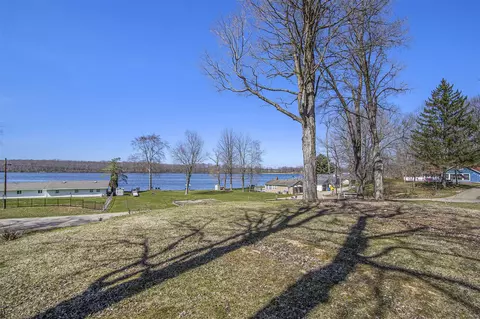 3126 Baseline, Gobles, MI 49055 photo 11