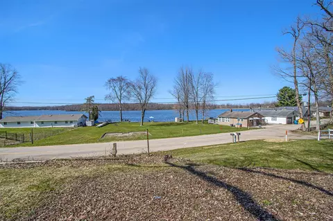 3126 Baseline, Gobles, MI 49055 photo 12