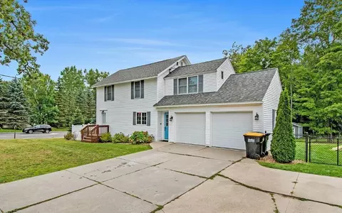Exterior - 5185 Ada, Ada, MI 49301 photo 2 of 7