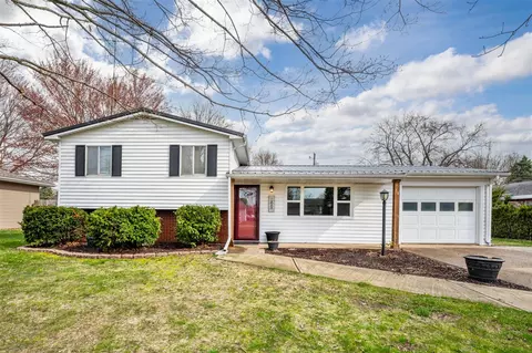 1843 N Sierra, Stevensville, MI 49127