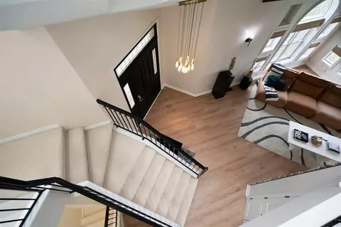Entry Way - 5003 Cavendish, Ann Arbor, MI 48103 photo 6 of 10
