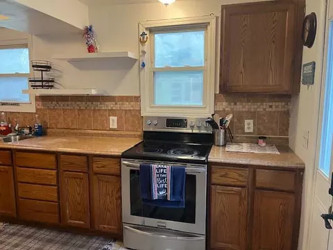 73 E Duck Lk, Gobles, MI 49055 photo 6