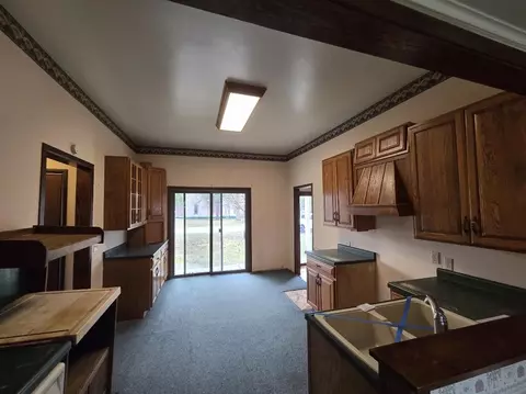 Kitchen - 895 Lynn, Baldwin, MI 49304 photo 1 of 2
