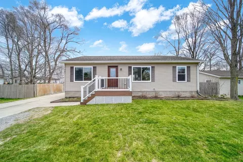 307 Searle, Leslie, MI 49251
