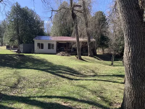 5479 N Karley, Luther, MI 49656