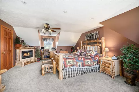 Bedroom - 61651 County Line, Three Rivers, MI 49093 photo 4 of 5