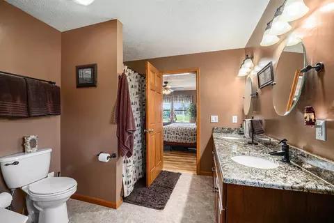Bath - 61651 County Line, Three Rivers, MI 49093 photo 3 of 5