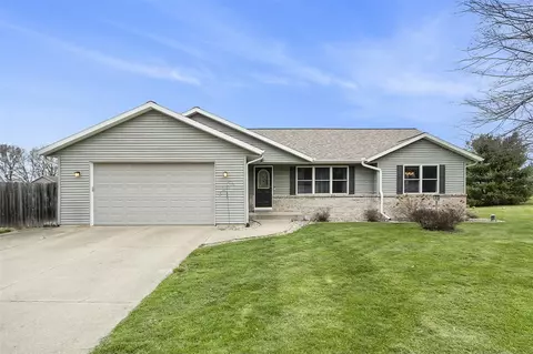2300 S Hill Dr, Schoolcraft, MI 49087