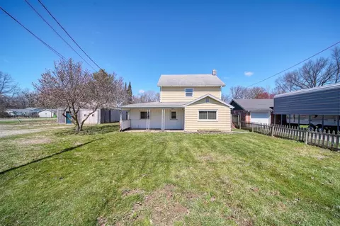 1364 Floyd, Jackson, MI 49203