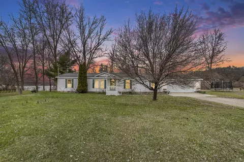 5814 Osceola, Delton, MI 49046