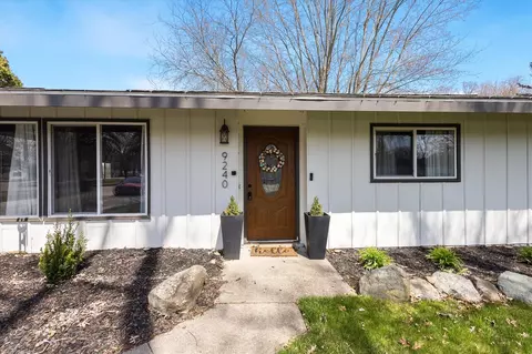 Exterior - 9240 Cady, Jackson, MI 49201 photo 5 of 12