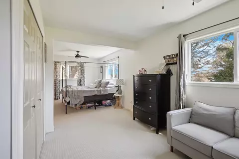 Bedroom - 9240 Cady, Jackson, MI 49201 photo 4 of 6