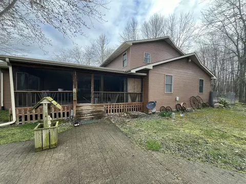 34722 36th, Paw Paw, MI 49079