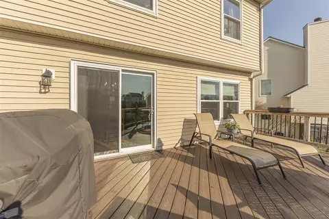 Exterior - 3720 Meadow Vw, Dexter, MI 48130 photo 8 of 14