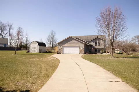 25046 Chaty, Gobles, MI 49055