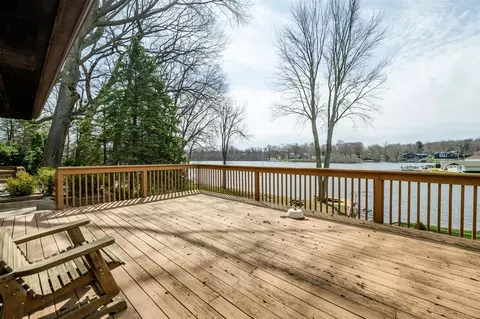 Exterior - 7100 S Maple, Coloma, MI 49038 photo 2 of 10