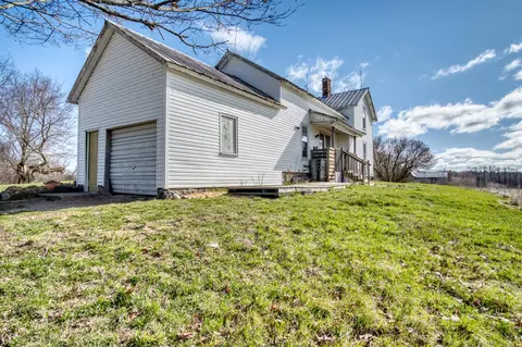 6393 N Greenville, Lakeview, MI 48850