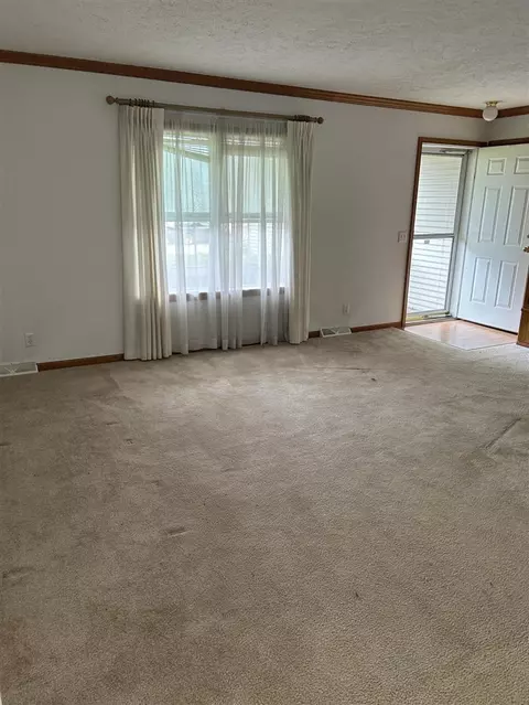 Living - 4 Grady, Coldwater, MI 49036 photo 1 of 4