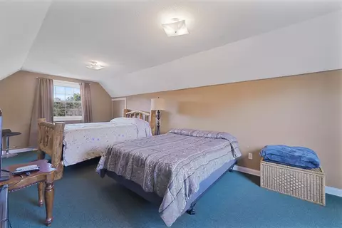 Bedroom - 3241 E Cranberry Lk, Harrison, MI 48625 photo 4 of 6