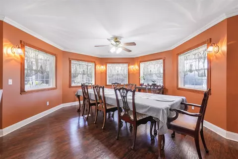 Dining - 3241 E Cranberry Lk, Harrison, MI 48625 photo 2 of 3