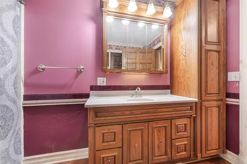 Bath - 3241 E Cranberry Lk, Harrison, MI 48625 photo 4 of 7