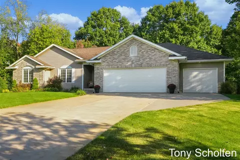 6501 Porter #12, Allendale, MI 49401