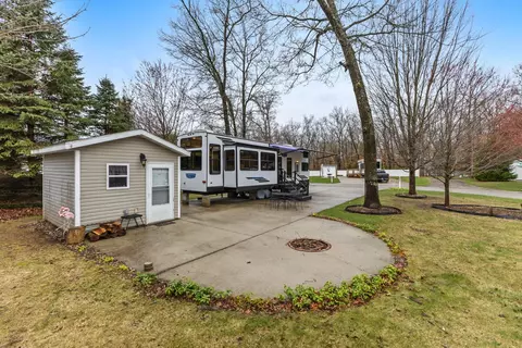 9747 S Orca, Baldwin, MI 49304 photo 4