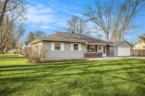 3807 Huron, Kalamazoo, MI 49006