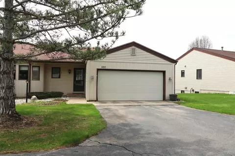 692 Amberwood #10, Byron Center, MI 49315