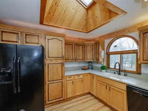 Kitchen - 13394 E G, Augusta, MI 49012 photo 2 of 3
