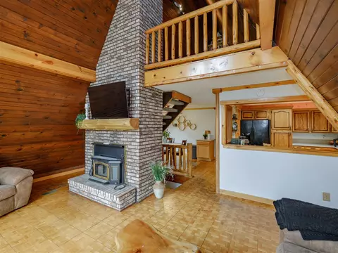 Living - 13394 E G, Augusta, MI 49012 photo 2 of 5