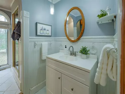 Bath - 13394 E G, Augusta, MI 49012 photo 1 of 4