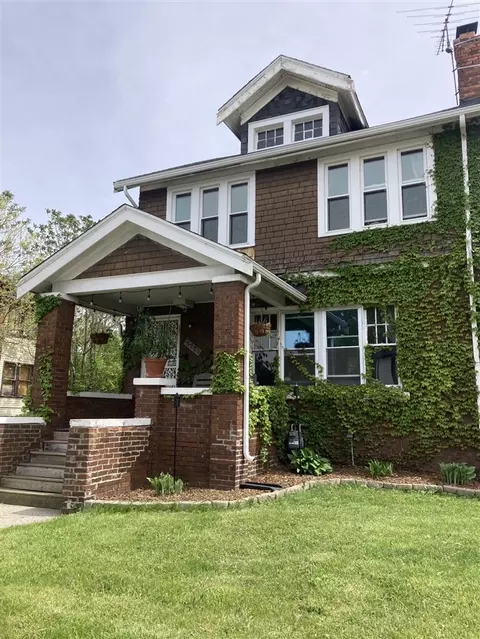 3771 Gladstone, Detroit, MI 48206