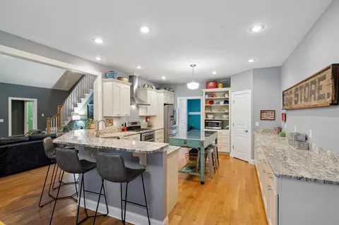 Kitchen - 17867 K-line, Marshall, MI 49068 photo 1 of 6