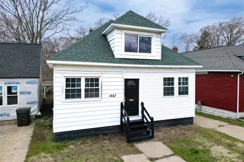 1467 Division, Muskegon, MI 49441