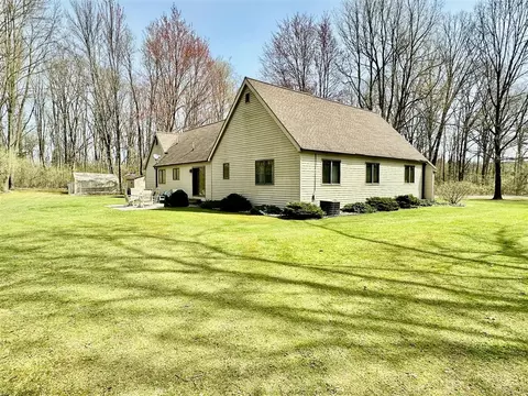 Exterior - 1606 Bunting, Jackson, MI 49201 photo 18 of 24