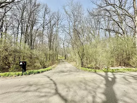 Exterior - 1606 Bunting, Jackson, MI 49201 photo 1 of 24