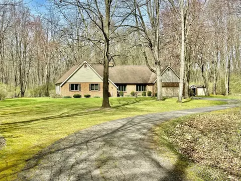 Exterior - 1606 Bunting, Jackson, MI 49201 photo 3 of 24