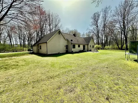Exterior - 1606 Bunting, Jackson, MI 49201 photo 14 of 24