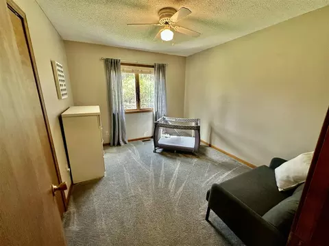 Bedroom - 1606 Bunting, Jackson, MI 49201 photo 3 of 6
