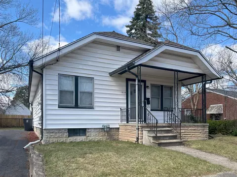 1414 Knapp, Flint, MI 48503