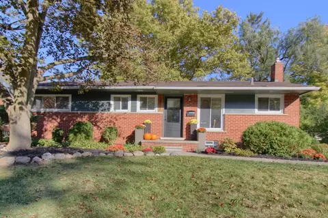 1511 Catalina, Ann Arbor, MI 48103