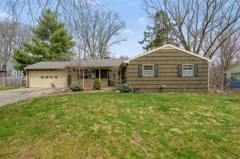 419 Larkspur, Portage, MI 49002