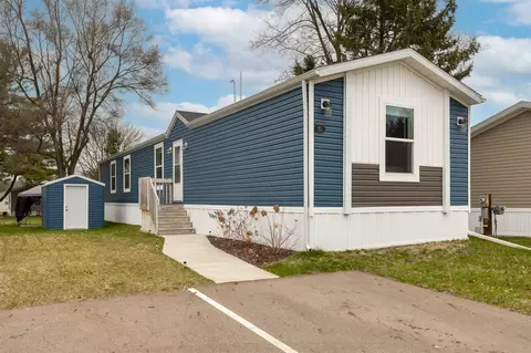 875 W Grand Riv #85, Williamston, MI 48895